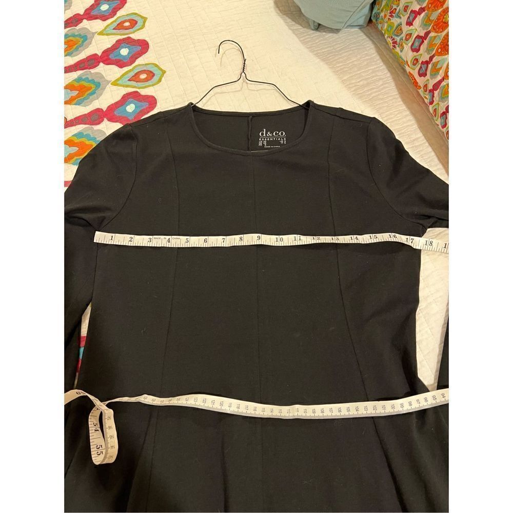 D & Co. Essentials black top tunic - Picture 7 of 8